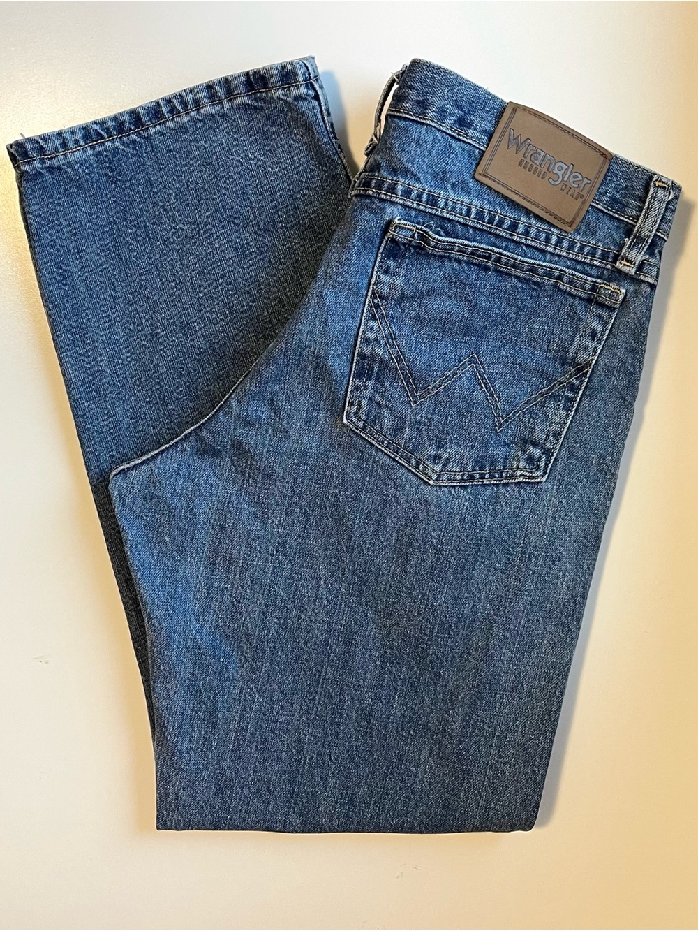 Vintage Wrangler Rugged Jeans - Classic Wash & Straight Leg - Size 33 | 30
